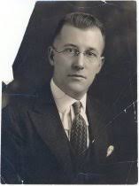 Vinnedge, Robert W, Sr