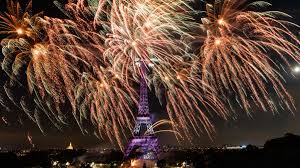 Diffusé en direct en france et à l'étranger à partir de 23h, il rendra hommage aux héros du quotidien qui ont pas de grand concert gratuit de musique classique sur le champs de mars. Audiences En Hausse Pour Le Concert De Paris