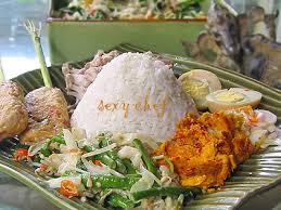 Sedia beragam menu nasi tumpeng untuk merayakan acara anda. Kuliner Bali The Colour Of Indonesia
