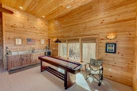 The cabin is a short drive from the unique shops, restaurants, and entertainment of alpine helen. Alpine Ridge Escape To Blue Ridge