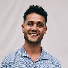 I feel very lucky to have spent a few formative years working at Olio •  Share More, Waste Less; learning from inspirational people, and growing to  understand myself better. Now I'm beyond