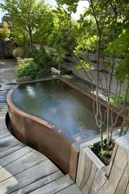 Wasser Im Garten In 2020 Backyard Hot Tub Backyard Hot Tub Garden