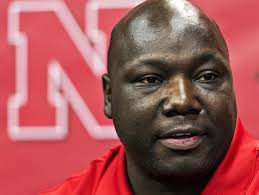 Tommie Frazier finally enters College Hall of Fame