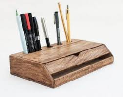 Organisateur De Bureau Fait A La Main En Bois Bureau Organisateur De Bureau Moderne Organisateur De Bureau A La Main Porte Stylo En Bois Organisateur Accessoire Classic Wood Desk Walnut Wood Desk Handmade Desks