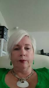 Erika Reece (@erikalreece)