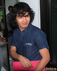 Pada kesempatan itu, secara mengejutkan aldi taher menyebut dirinya sebagai presiden poligami muda indonesia. Galeri Foto Aldi Taher Foto Terbaru Foto Populer Kapanlagi Com