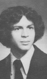 Robert Huckins's Instagram, Twitter & Facebook