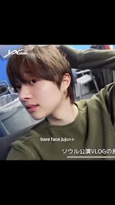 he looks so cute 🍊 this is my new favorite video of juju so squishy...