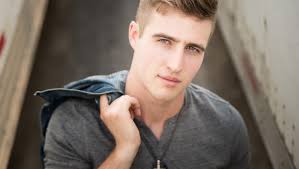 Nashville artist to play awareness event