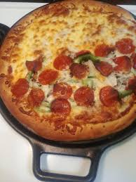 First Time Using The 14 Lodge Pizza Pan Castiron
