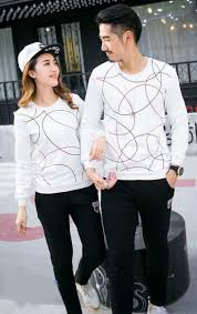 Pin Oleh Mr Hendri Di Butikonline83 Baju Couple Baju Pasangan Kaos Kapel Sweater Sweater Pasangan Kaos