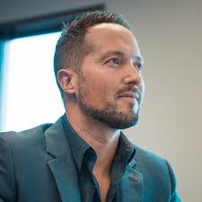 Matt Kaufman's Instagram, Twitter & Facebook