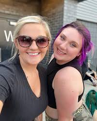 wAke uP! It's the 🥇'st of the month.