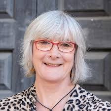 Joy Irwin's Instagram, Twitter & Facebook