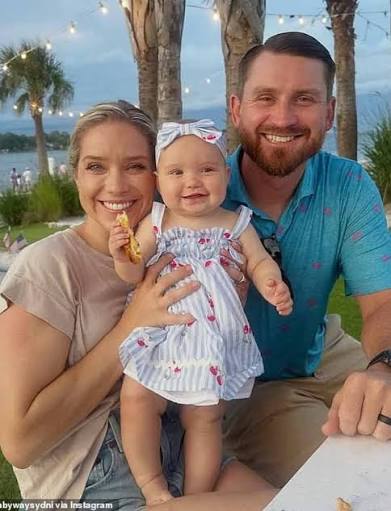 💔🕯️🕊️Little Scottie Gwyn Crowell was a 10-month-old infant from  Madisonville, Kentucky, who tragically passed away on August 13, 2026,  after being accidentally left in a vehicle. Her grandmother, a l