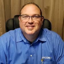 Enjoyed my discussion last week with the Clear Lake Area Chamber of  Commerce Leadership Class of 2023 about intentionally setting challenging  goals & embracing failure.