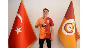 Uzun yıllar hizmet edeceğine inandığını belirten cengiz, ben sevgili kerem'den çok umutluyum. Muhammed Kerem Akturkoglu Resmen Galatasaray Da Silivri Ajandasi