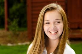 Very nice, some looked a bit young though, and it would be interesting to know how many were british, or do they only announce the nationality when they are are fat n drunk at the grand national race. Outdoor Portrait Of Pretty Young Teen Girl Outdoors Lizenzfreie Bilder Und Fotos