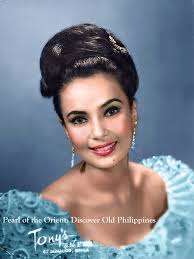 Amalia Famas award and baby