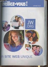 La tour de garde- Reveillez-vous Janvier 2014 à Décembre 2014 by Collectif:  (2014) Magazine&nbsp;/&nbsp;Periodical