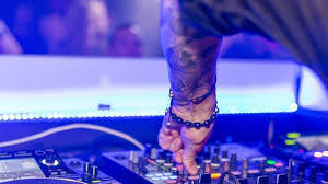 Please support the artists by buying their original music dj barat terbaru 2021 full bass 🔥 dj. 30 Musik Dj Remix Terbaru 2021 Cocok Untuk Backsound Tiktok Lagu Viral Tiktok Terpopuler Tribun Pekanbaru