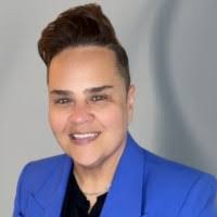 Michelle Stacks's Instagram, Twitter & Facebook