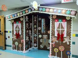 Ideas for christmas door decorations. Impressive Holiday Door Decorations 30 Unusual Ideas Craftionary