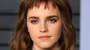 Emma watson admitted that at the age of 10 she was in love with her colleague tom felton (also known as draco malfoy). Emma Watson Reveals One Dark Secret About Playing Hermione