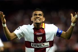 Dani alves & sergio ramos dybala & lafferty. El Dia Que Dani Alves Y Sergio Ramos Levantaron Un Trofeo Juntos Con El Sevilla Imagen Orgullobiri Com Noticias Y Fichajes Del Sevilla Fc