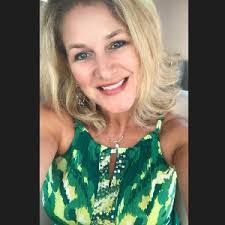 Sara Mcneal's Instagram, Twitter & Facebook