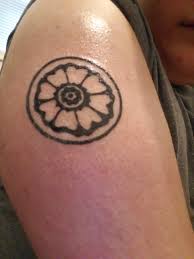 That's because the lotus flower is not only very beautiful, but quite meaningful. White Lotus Tattoo Cute Simple Tattoos