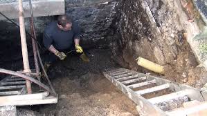 35 best images haus trocken legen / wand trockenlegen anleitung von hornbach. Kelleraussenwand Abdichten Trocken Legen Selber Machen Altbausanierung Drainage Verlegen Kaltkeller Youtube