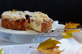 Lass den grieß etwas quellen. Kasekuchen Ohne Boden Mit Zwetschgen Und Streusel Kunterbuntweissblau I Food Und Travelblog Aus Munchen