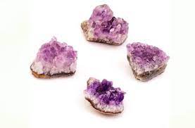 Doğal taşların birkaç farklı kullanım metodu var. Hangi Degerli Tasi Secmeliyim Altinbas Life