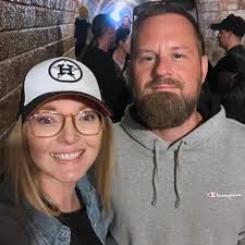 🚨 Elite Eight voting in the 2025 DCTF #TXHSFB Stadium Bracket Challenge  ends TONIGHT at midnight CT! 🚨 🏟️ Sweetwater Independent School District  vs Jacksonville ISD 🏟️ Official El Paso Independent School