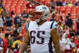 Patriots Offensive Lineman Jermaine Eluemunor Signs Restricted Tender Nfl News Nfl Update Nfl Nfl Slash Patriots Nfl News Lineman