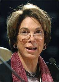 Laura D'Andrea Tyson