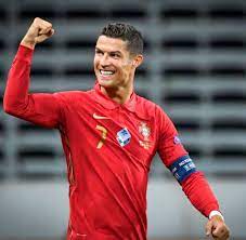 Cristiano ronaldo dos santos aveiro goih comm (portuguese pronunciation: Rekordtorjager Cristiano Ronaldo Vermisst Es Ausgepfiffen Zu Werden Welt