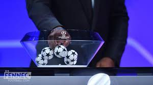 C'est reparti pour une nouvelle saison européenne où 32 clubs vont lutter pour succéder à chelsea. Ligue Des Champions Voici Le Tirage Au Sort Des Poules Officiel