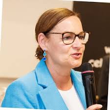 Anita Petschning auf LinkedIn: Und schon wieder hat die HLTW  Bergheidengasse zugeschlagen, Kathi Becker…