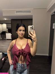 Fionaparkerx's Uncensored Gallery - Every Explicit Video