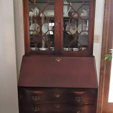 In the beginning, desks and secretaries were some of the most complicated pieces of furniture you could buy. Maddox Secretary Desk Collectors Weekly