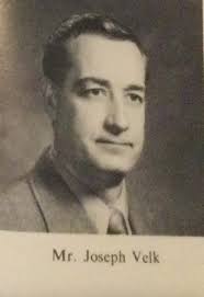 There were 2 obituaries just recently for Gregg Dufek. One was a 68 year  old West Allis firefighter and the other was the Pulaski coach Gregg Dufek.  Kathy Kuhagen