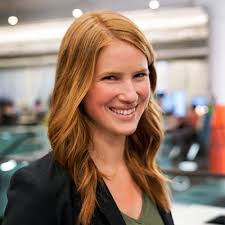 Ali Close (@Alicia_Close)