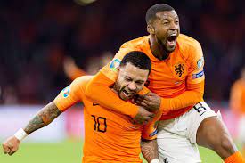 Maarten stekelenburg, denzel dumfries, matthijs de ligt, stefan de vrij, daley blind, owen wijndal, marten de roon, georginio wijnaldum, frenkie de jong. Nháº­n Ä'á»‹nh Bong Ä'a Ha Lan Vs Scotland 01h45 Ngay 03 06 Ná»•i Gio á»Ÿ Algarve