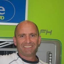 Arbeidet hos Dahle Gruppen har vært massivt og utrolig spennende. Sammen  med kunnskapsrike, dyktige folk har jeg fått bygge en helt ny digital  grunnmur, lært bilbransjen godt å kjenne og fått jobbe… |