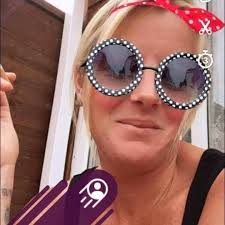 Anybody else see aload of strange people