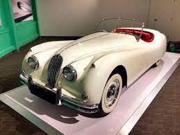 Portsmouth Newport Car Museum Don Did The Interior Of The Museum Corvette Car Museum Jaguars
