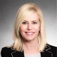 Tracy Lentz's Instagram, Twitter & Facebook