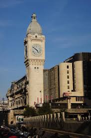 On the rer, it will take about an hour, including waiting. Gare De Lyon Metro Station Line 14 Paris 12 Th 1998 Structurae